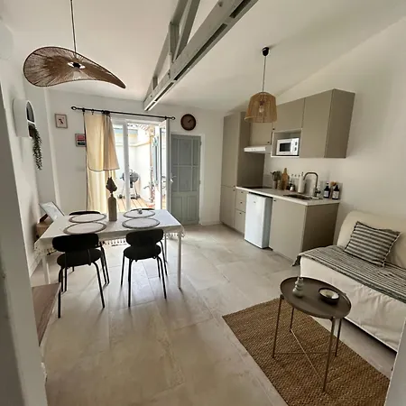 別荘 L Oustalet Maison Avec Proche