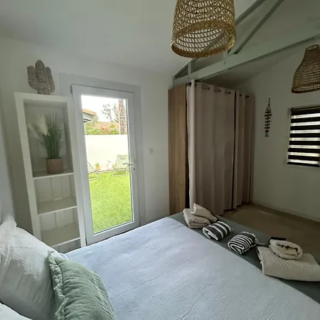 L Oustalet Maison Avec Proche 別荘 Sérignan