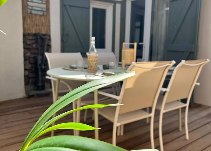 Casa de Férias L Oustalet Maison Avec Proche Sérignan